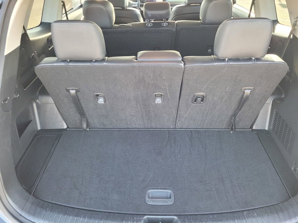 Used 2024 Kia Telluride LX image 6