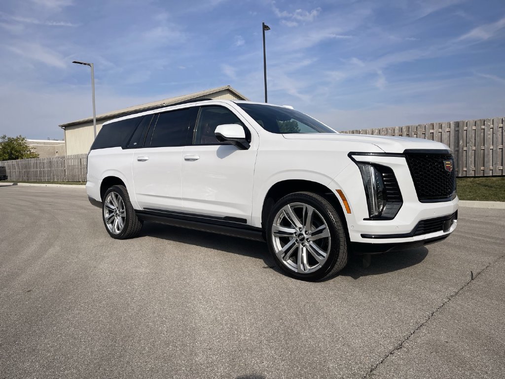 New 2026 Cadillac Escalade ESV Sport w/ Touring Package AWD/4WD image 2