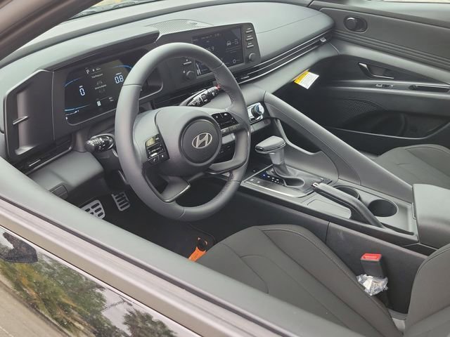 New 2026 Hyundai Elantra Sport FWD image 2