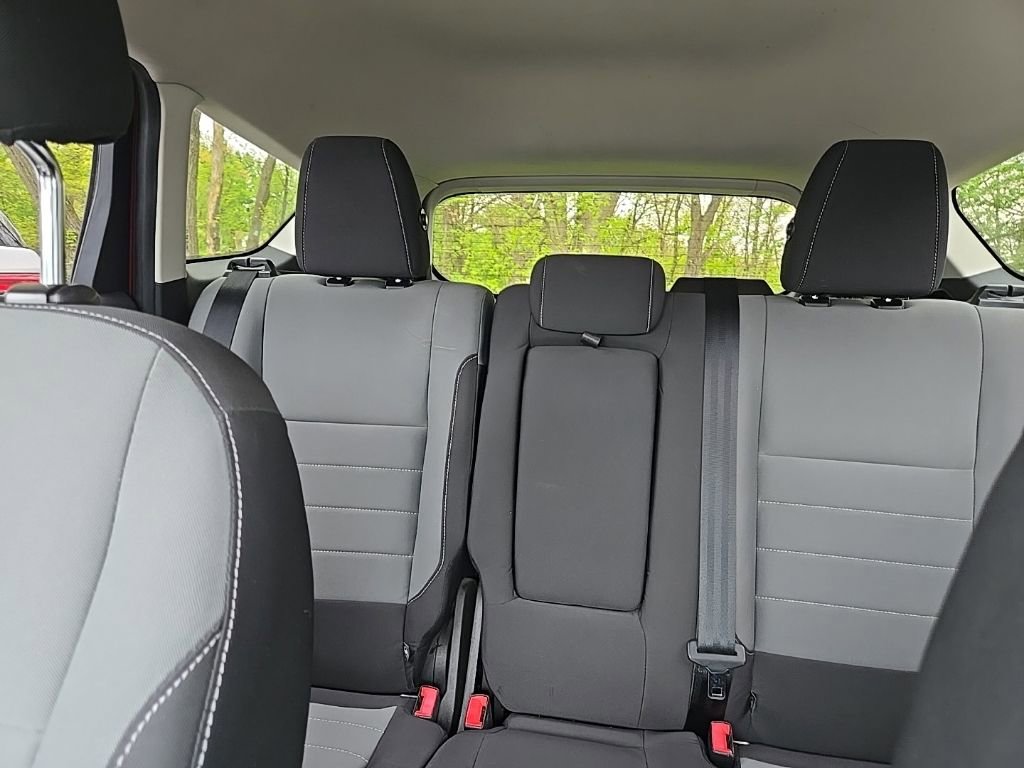 Used 2016 Ford Escape SE AWD/4WD image 26