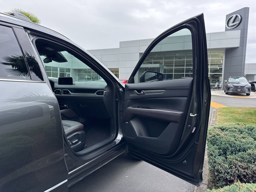 Used 2025 MAZDA CX-5 Signature AWD/4WD image 19