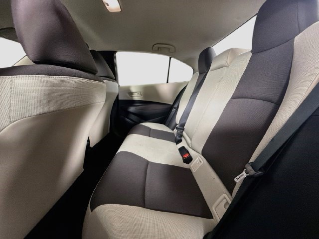 Used 2025 Toyota Corolla LE FWD image 23