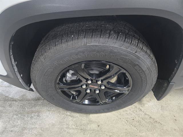 Certified 2023 GMC Acadia AT4 w/ Technology Package AWD/4WD image 10