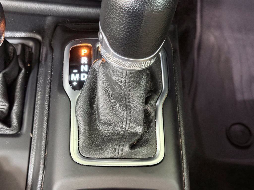 Used 2021 Jeep Gladiator Sport AWD/4WD image 46