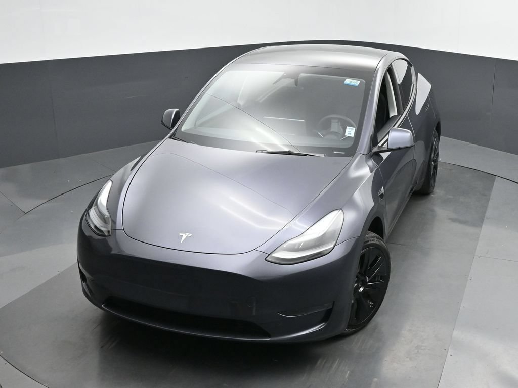 Used 2023 Tesla Model Y Long Range AWD/4WD image 39