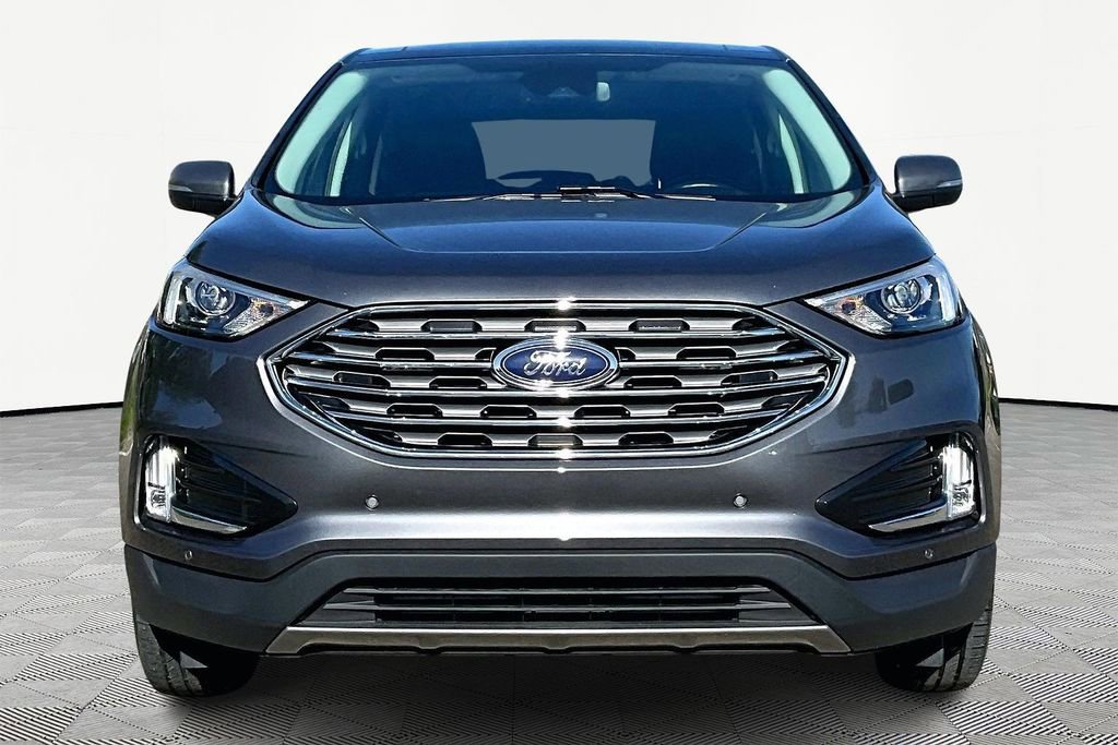 Certified 2023 Ford Edge Titanium w/ Cargo Accessory Package AWD/4WD image 3