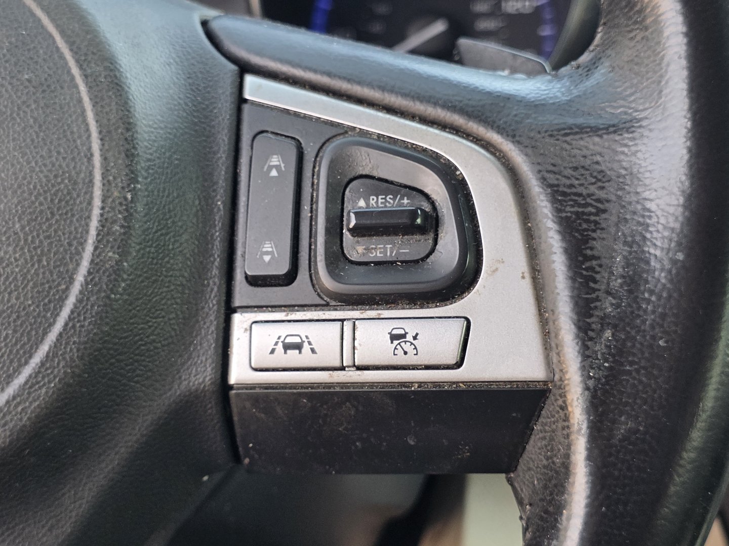 Used 2016 Subaru Legacy 2.5i Limited AWD/4WD image 28