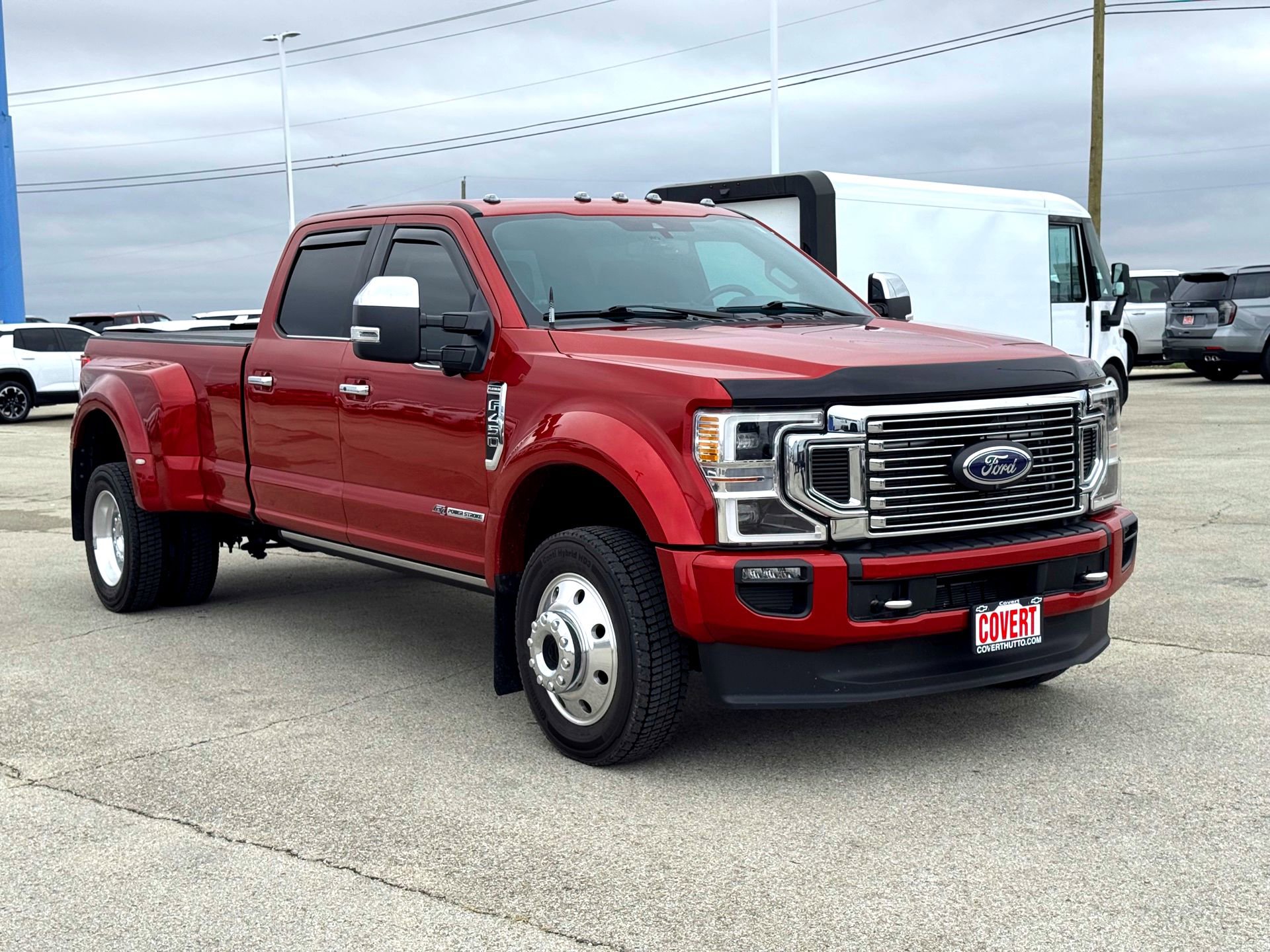 Used 2022 Ford F450 Platinum w/ FX4 Off-Road Package image 5
