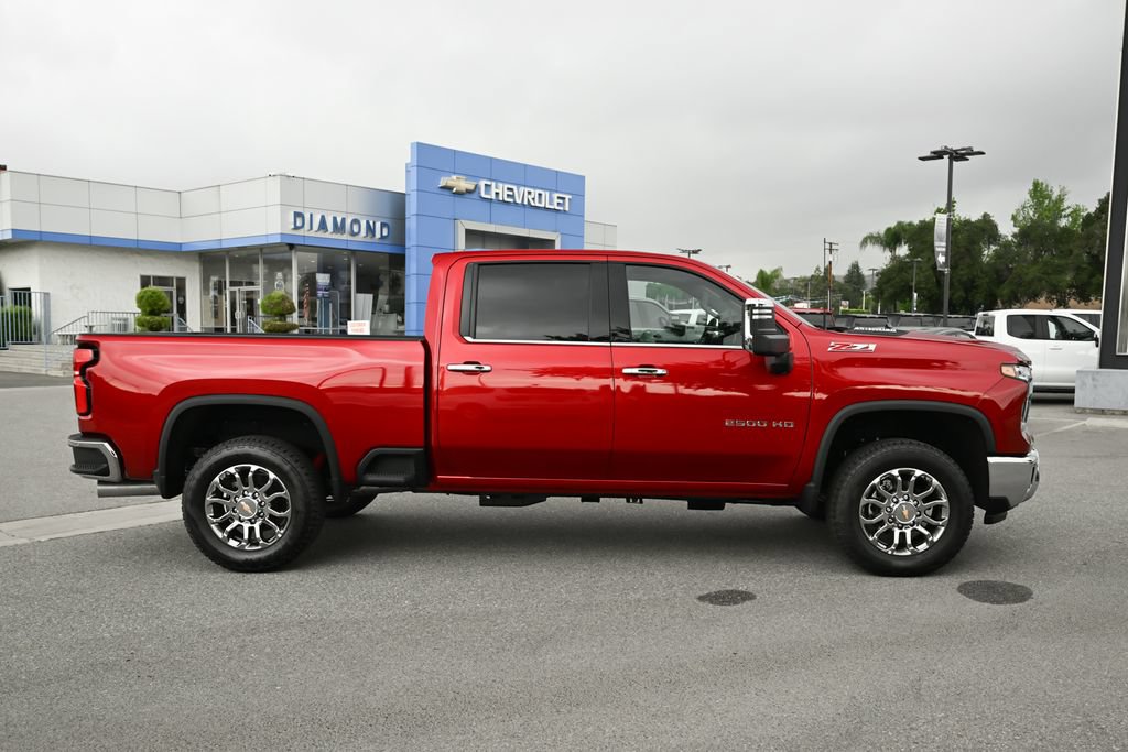 New 2026 Chevrolet Silverado 2500 LTZ w/ LTZ Convenience Package AWD/4WD image 3