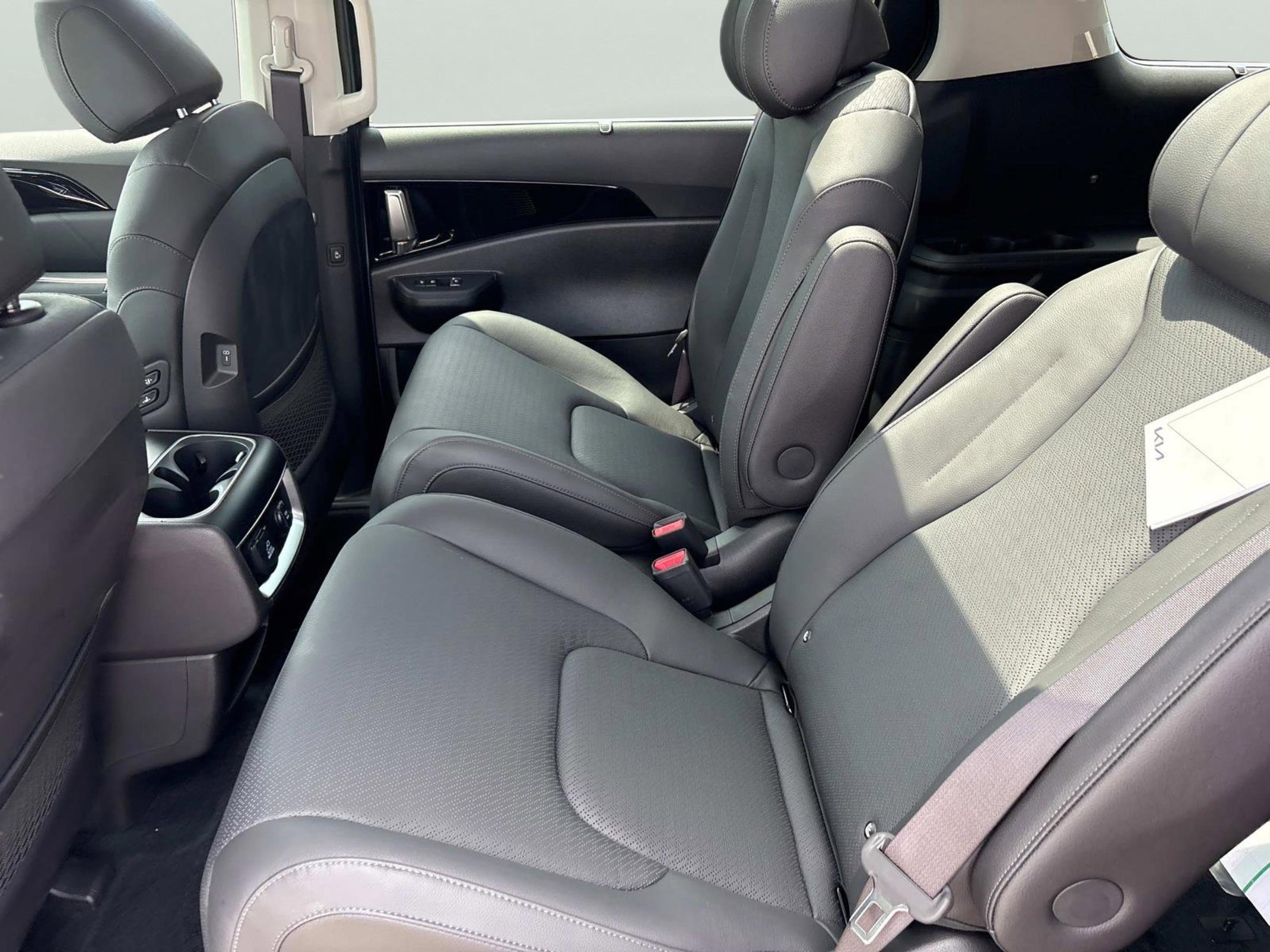 New 2026 Kia Carnival SX Prestige image 14
