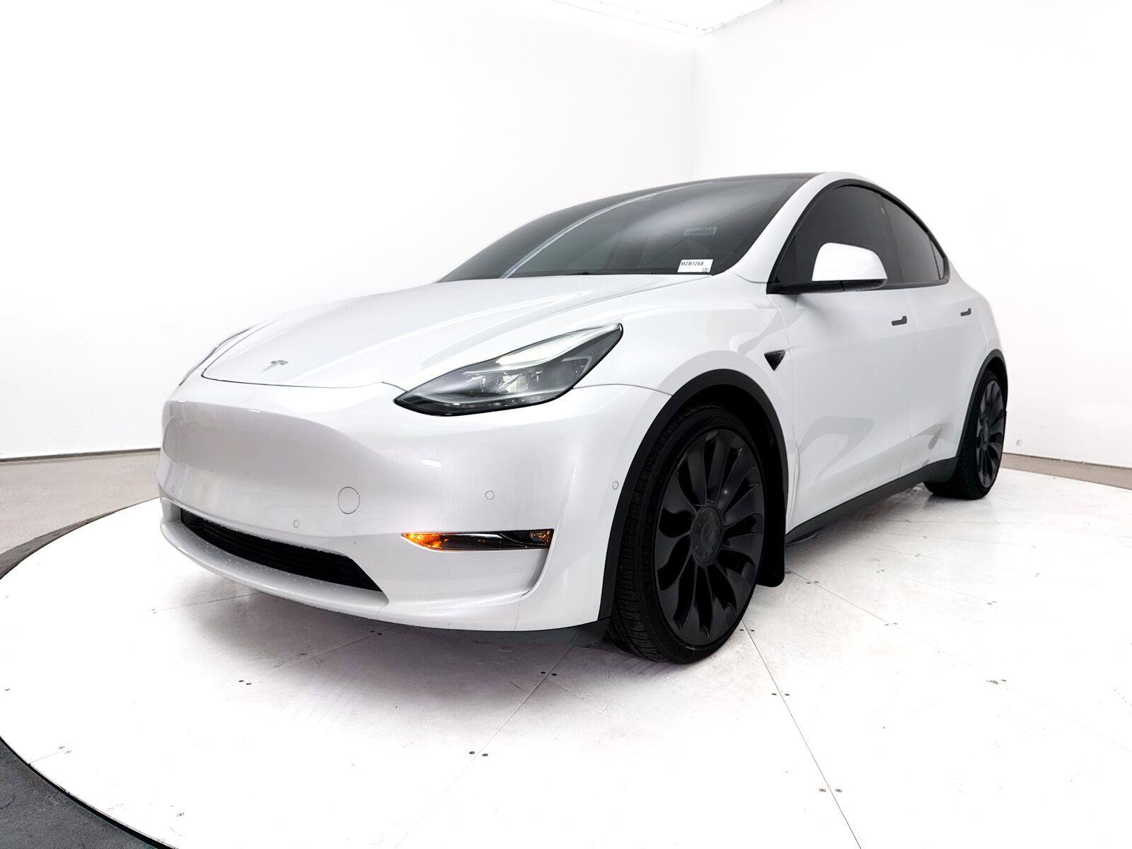 Used 2022 Tesla Model Y Performance AWD/4WD image 12