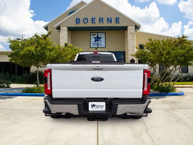 Used 2025 Ford F350 Lariat w/ Lariat Ultimate Package AWD/4WD image 4