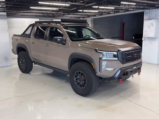 Used 2023 Nissan Frontier PRO-4X w/ Pro-4X Premium Package AWD/4WD image 3