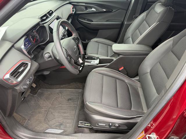 Used 2022 Chevrolet TrailBlazer RS w/ Sun and Liftgate Package AWD/4WD image 6
