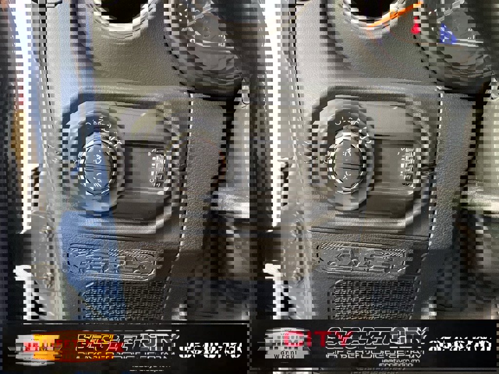 New 2026 Jeep Gladiator Sport image 14