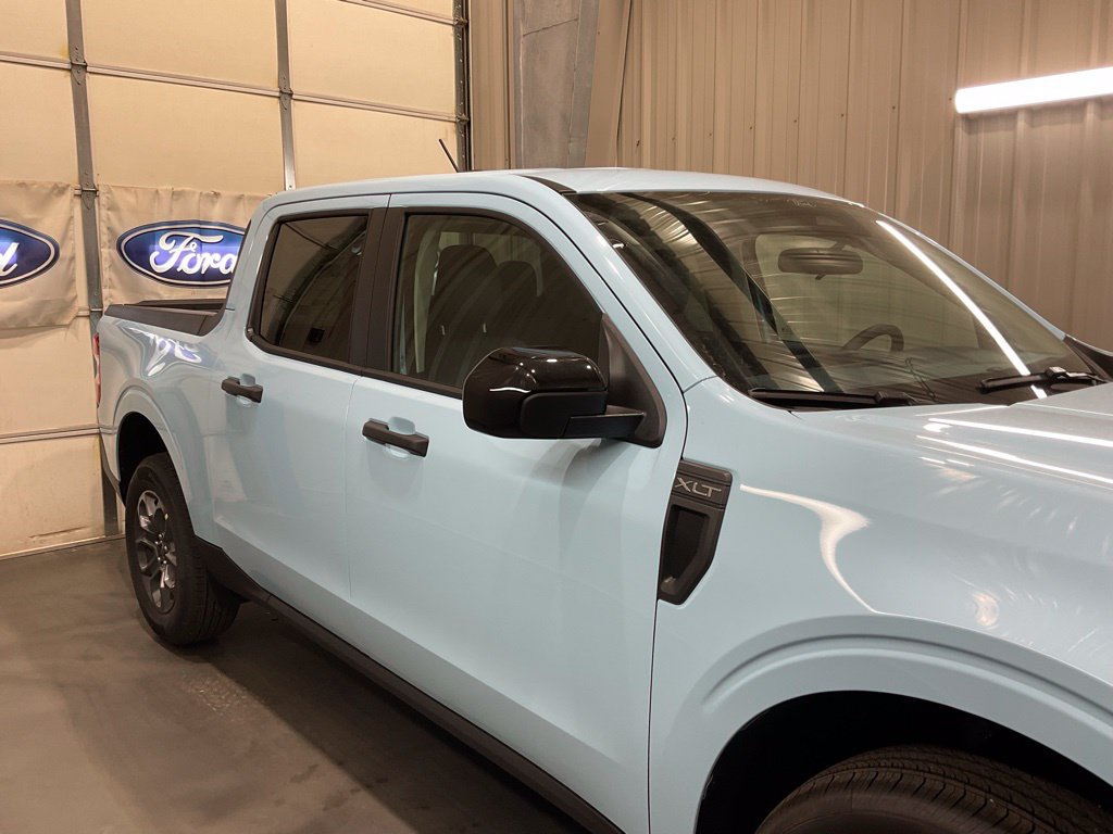 New 2026 Ford Maverick XLT w/ XLT Luxury Package AWD/4WD image 4