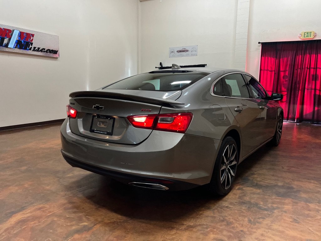 Used 2022 Chevrolet Malibu RS FWD image 9
