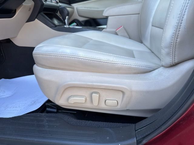 Used 2017 Subaru Outback 2.5i Limited image 29