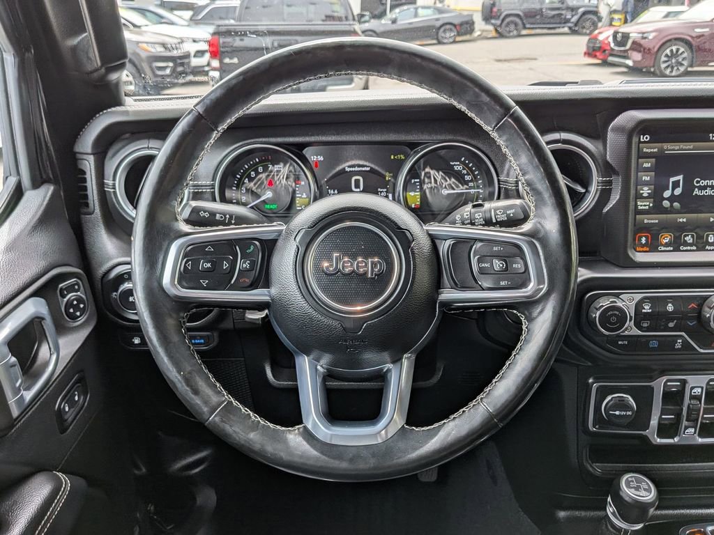 Used 2023 Jeep Wrangler Unlimited Sahara w/ Cold Weather Group AWD/4WD image 14