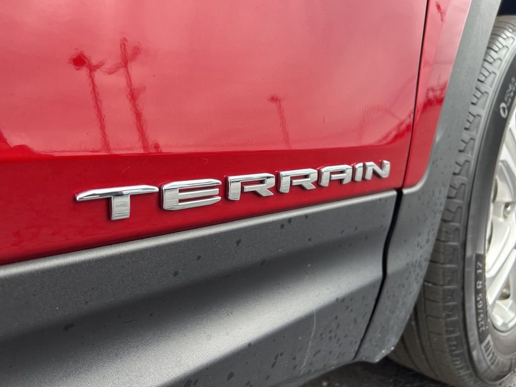 Used 2024 GMC Terrain SLT w/ Elevation Edition AWD/4WD image 12