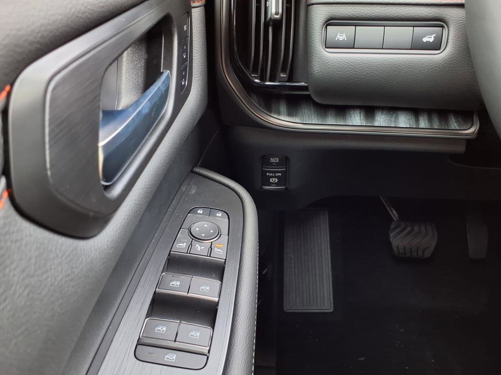 New 2025 Nissan Armada PRO-4X image 23