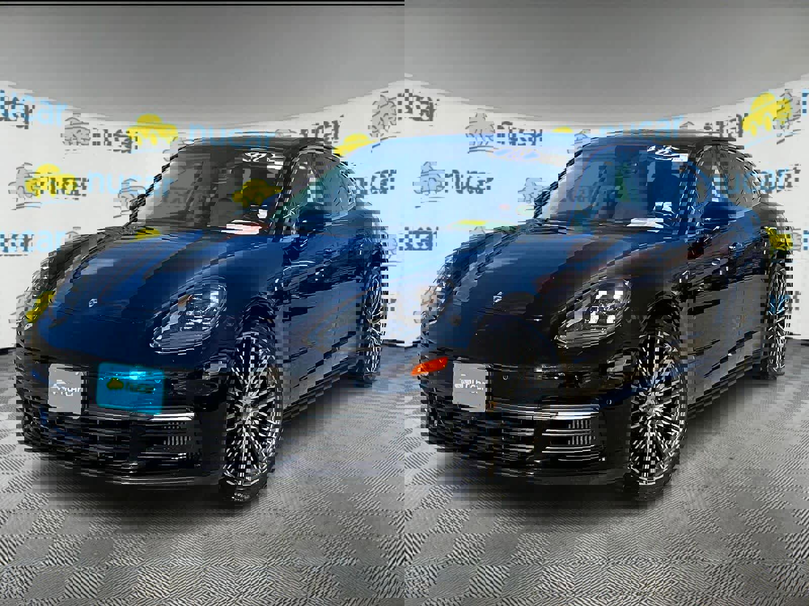 Used 2018 Porsche Panamera 4S image 3