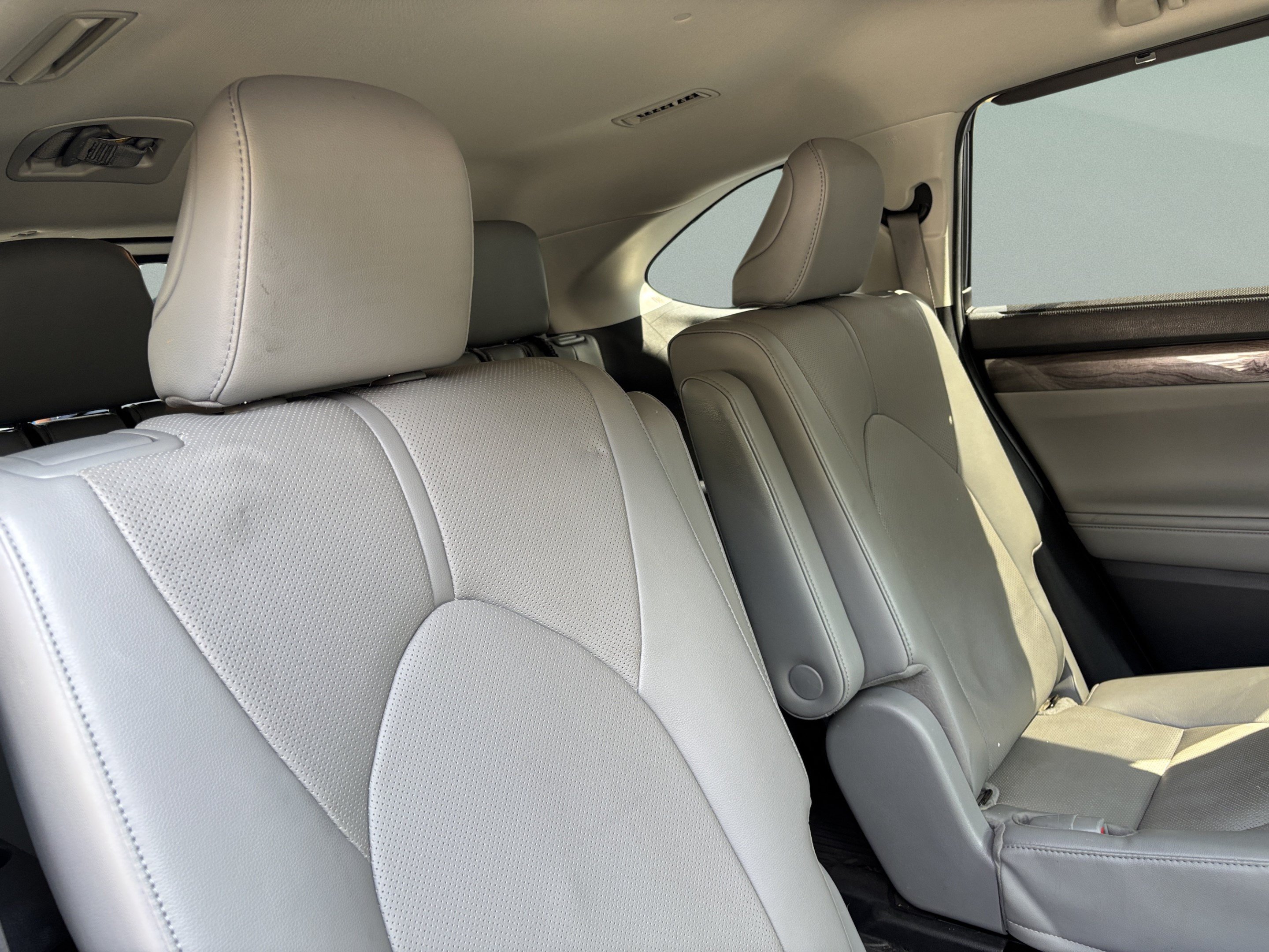 Used 2022 Toyota Highlander Limited AWD/4WD image 30