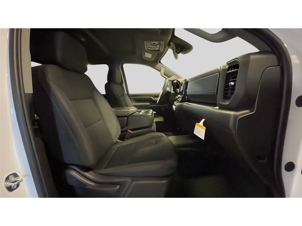 New 2026 GMC Sierra 2500 SLE w/ SLE Value Package; AWD/4WD image 16
