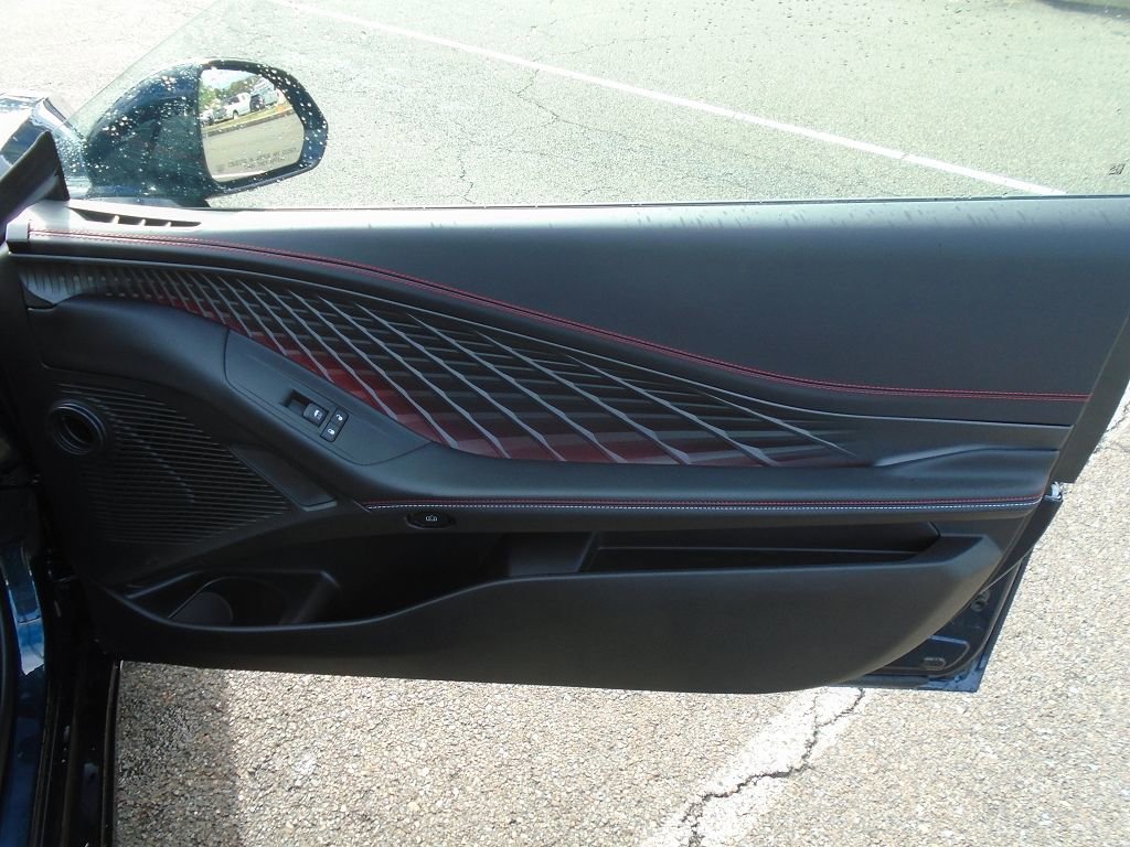 Used 2024 Dodge Charger R/T w/ Plus Group image 9