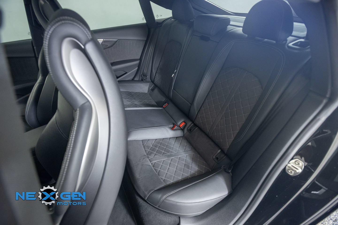 Used 2025 Audi S5 Premium Plus w/ Premium Plus Package AWD/4WD image 33