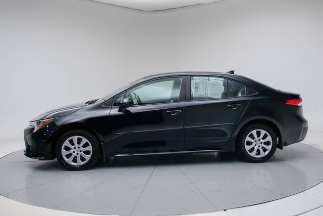 Used 2023 Toyota Corolla LE FWD image 17