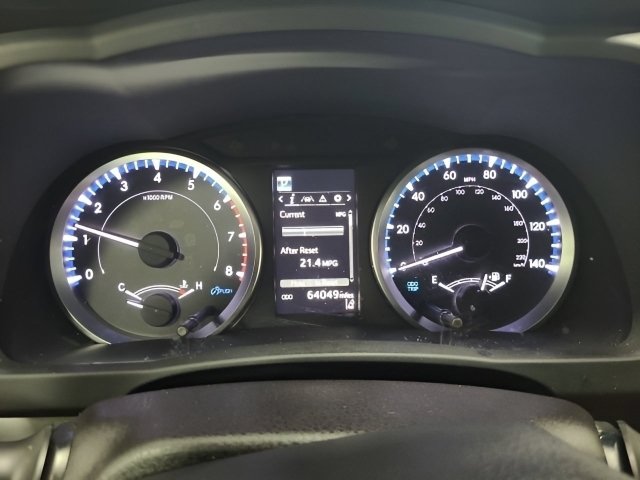 Used 2019 Toyota Highlander LE FWD image 25