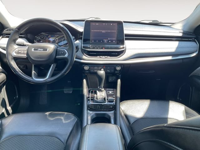 Used 2022 Jeep Compass Latitude w/ Sun and Sound Group AWD/4WD image 10