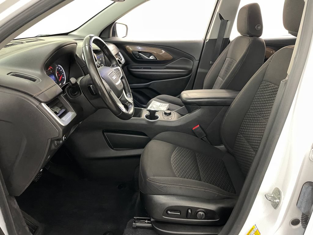 Used 2021 GMC Terrain SLE w/ Driver Convenience Package FWD image 7