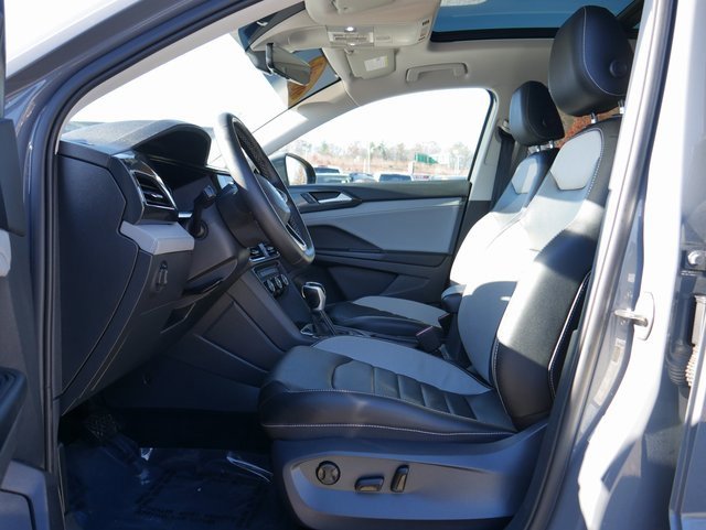 Used 2022 Volkswagen Taos SEL image 12