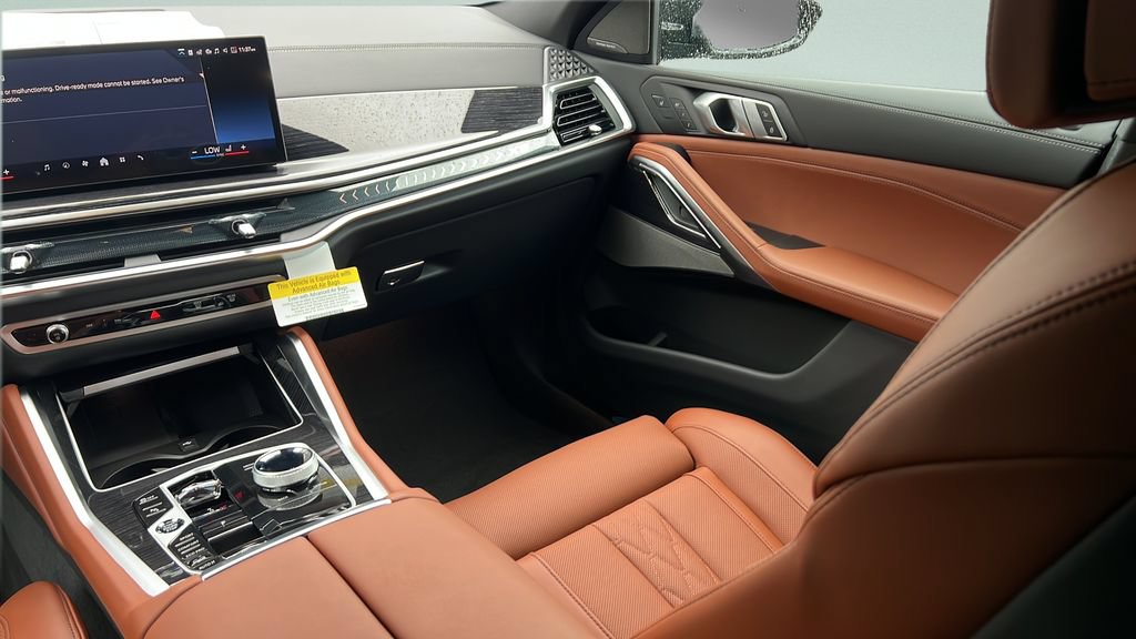 New 2027 BMW X6 xDrive40i w/ Executive Package AWD/4WD image 13