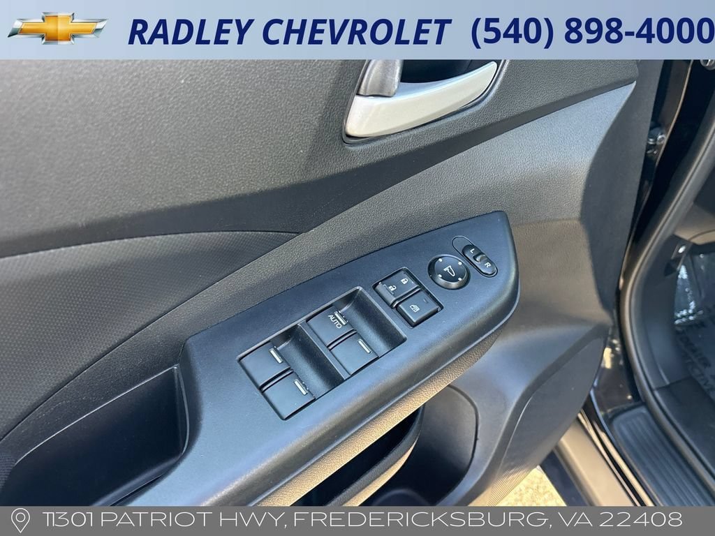 Used 2016 Honda CR-V LX image 5