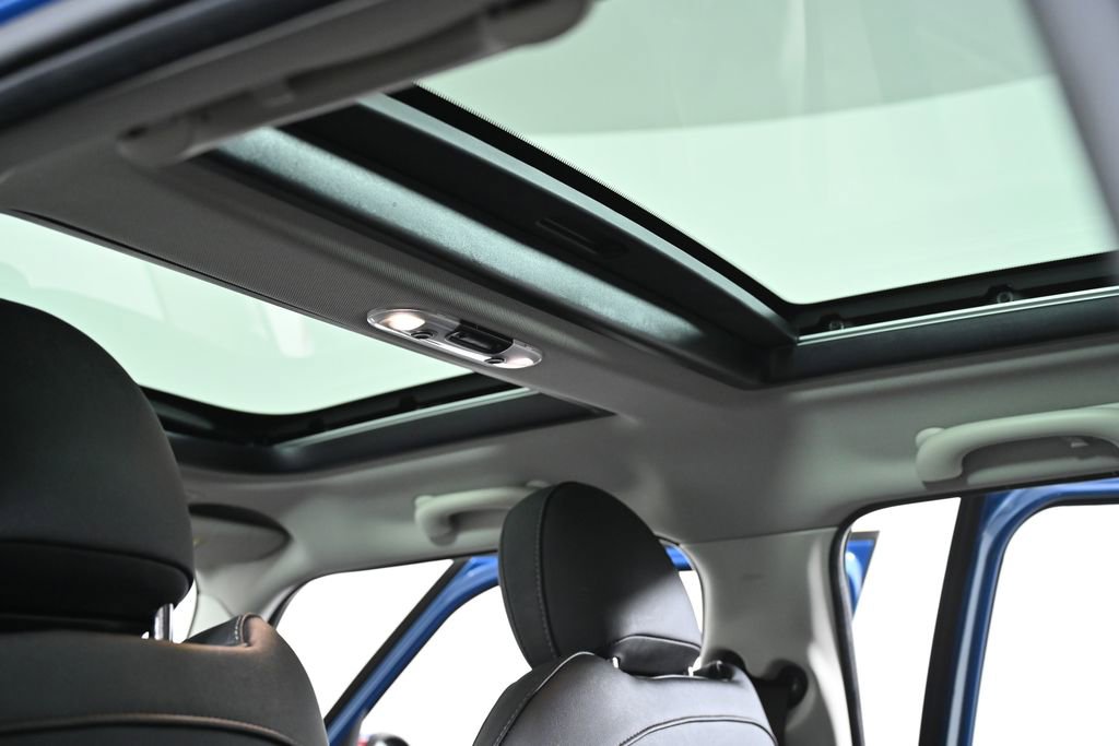 Used 2024 MINI Cooper S image 30