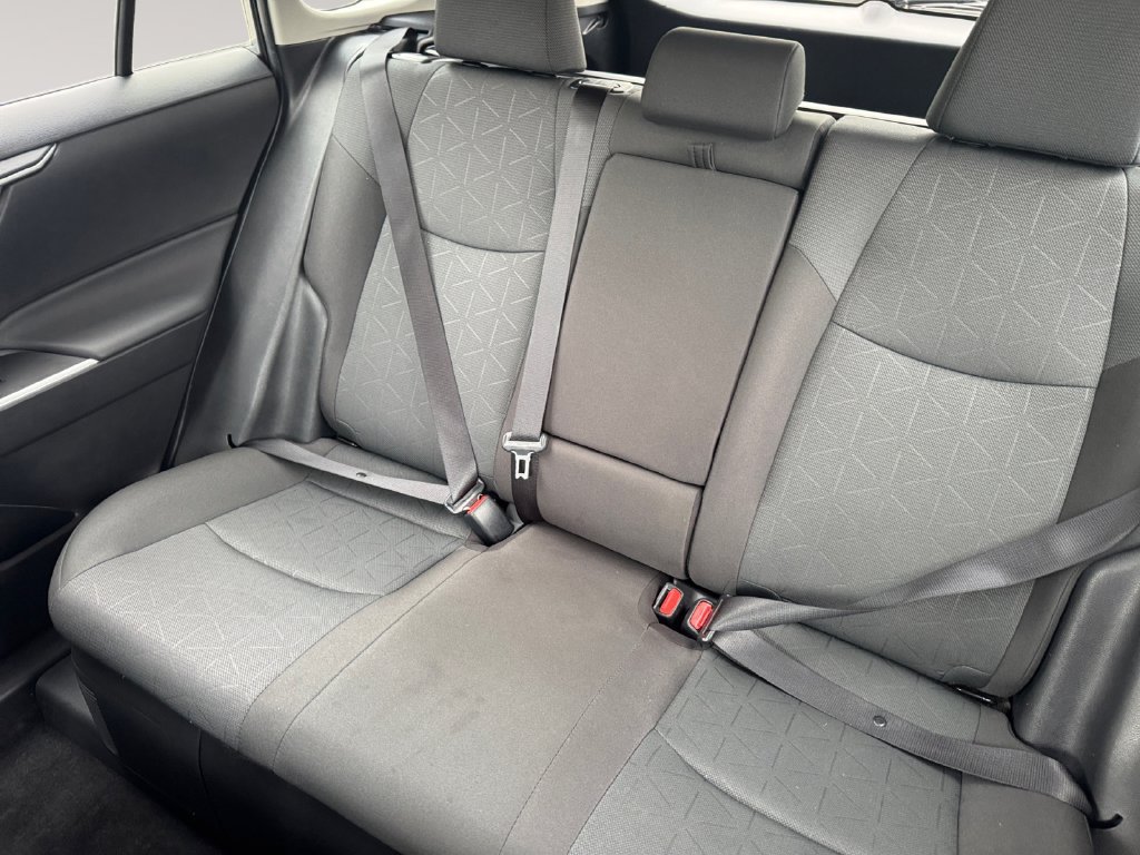 Used 2025 Toyota RAV4 XLE w/ Convenience Package AWD/4WD image 13