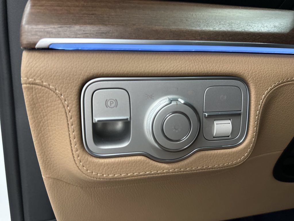 New 2026 Mercedes-Benz GLE 580 4MATIC image 20