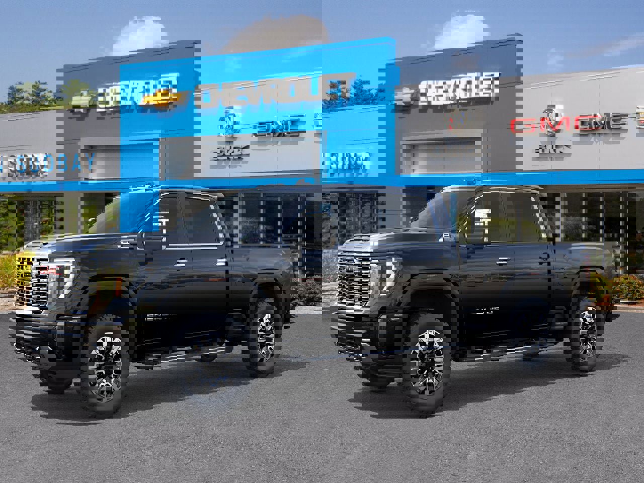 New 2026 GMC Sierra 2500 Denali w/ Denali Reserve Package image 2