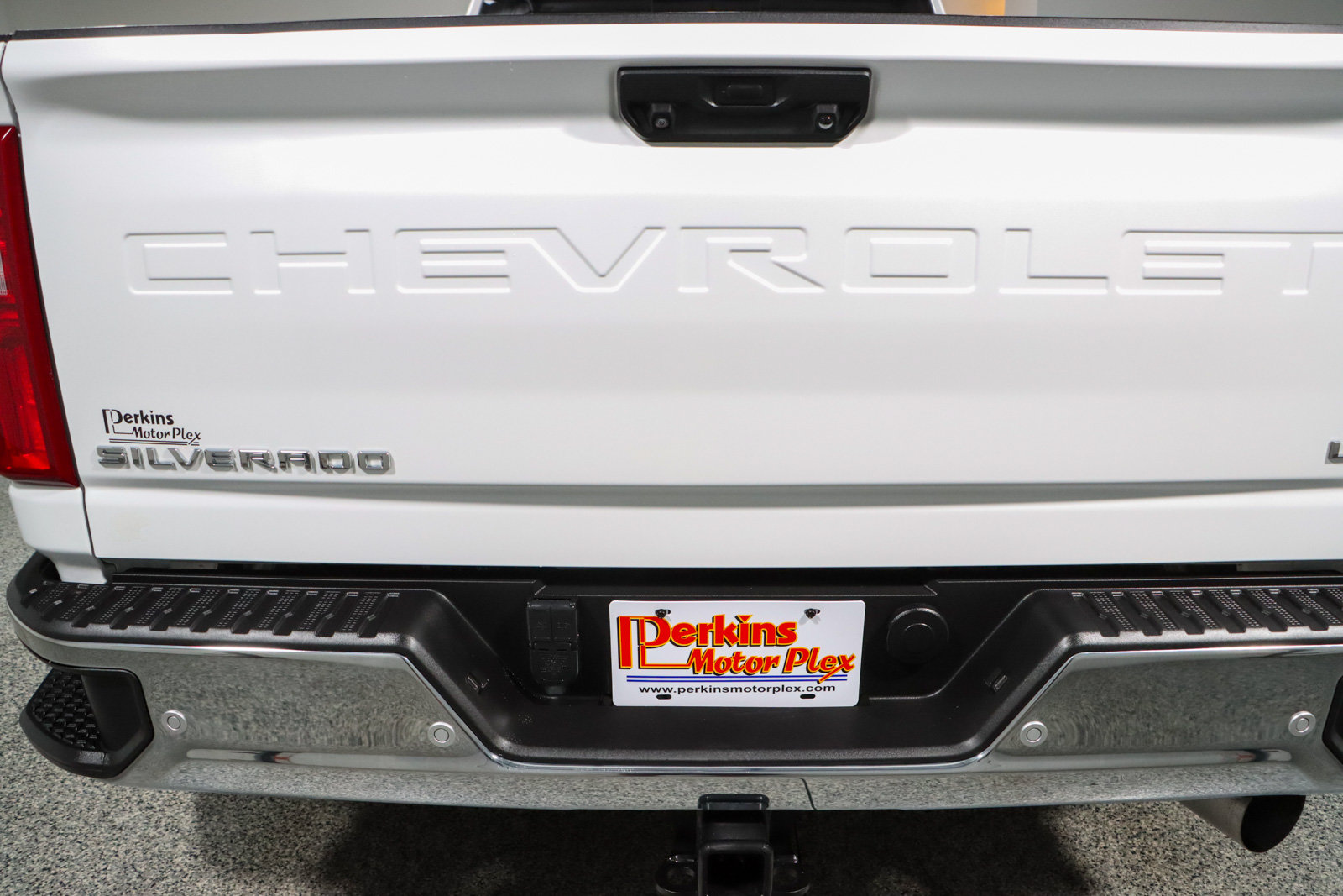 Used 2024 Chevrolet Silverado 3500 LT w/ Convenience Package AWD/4WD image 8