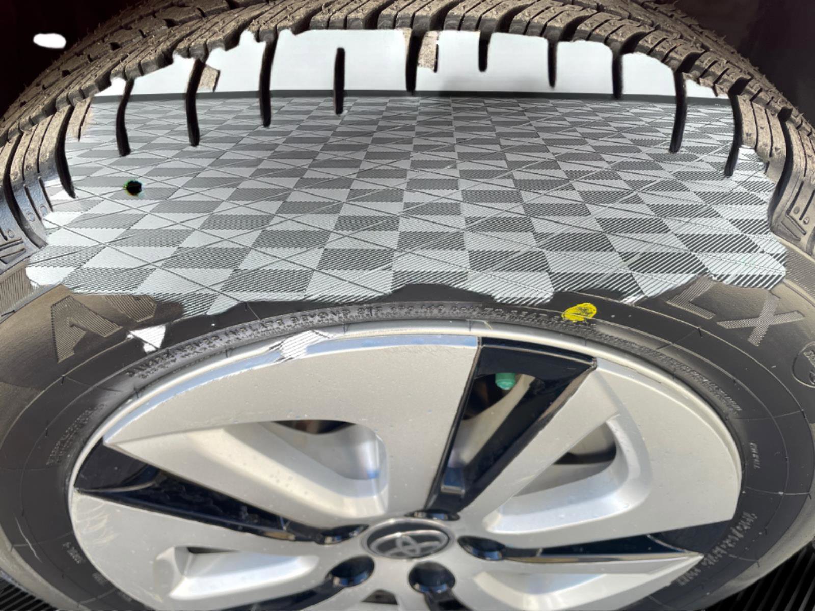 Used 2017 Toyota Prius Four w/ Protection Package image 24