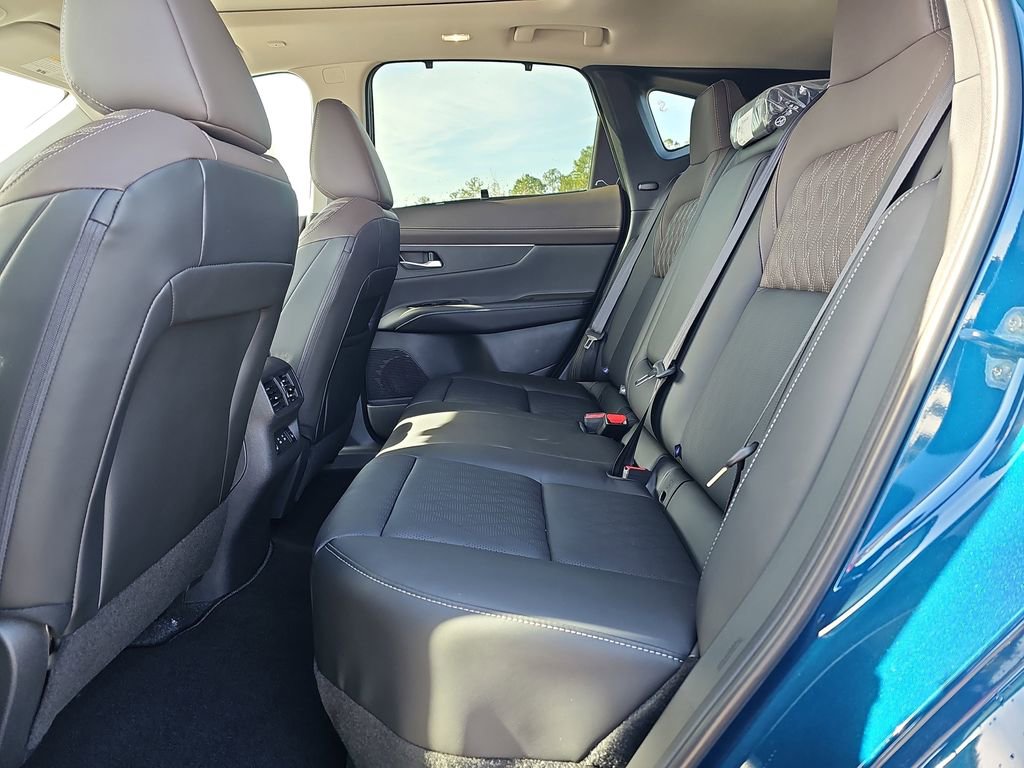 New 2026 Nissan Murano Platinum w/ Cargo Package image 17