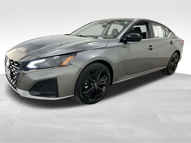 Used 2024 Nissan Altima 2.5 SR FWD image 5
