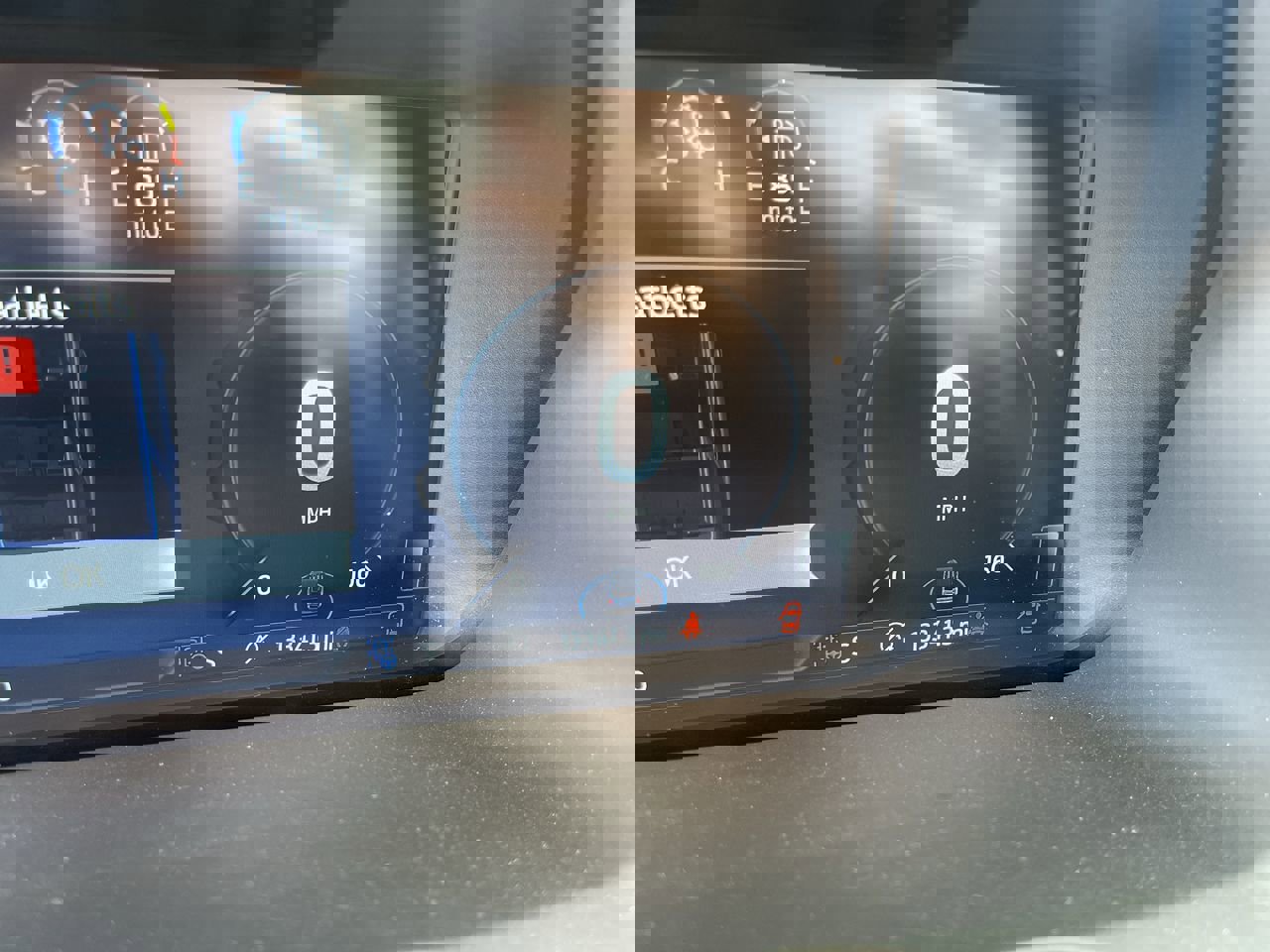 Used 2024 Ford Expedition Platinum image 12