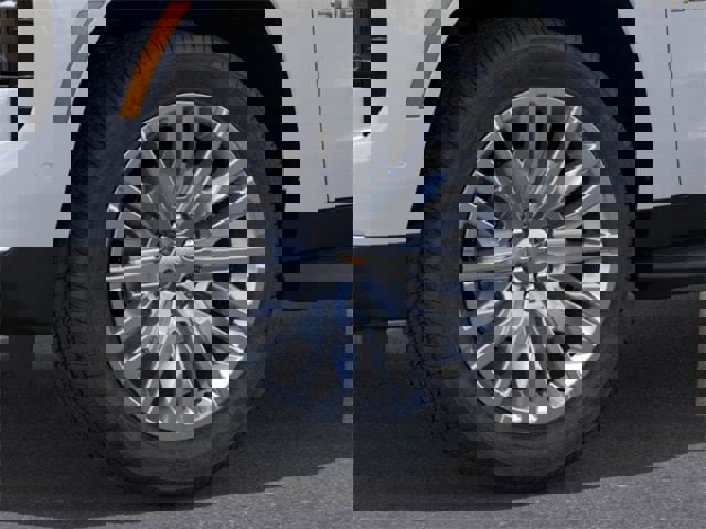 New 2026 Chevrolet Suburban High Country image 9