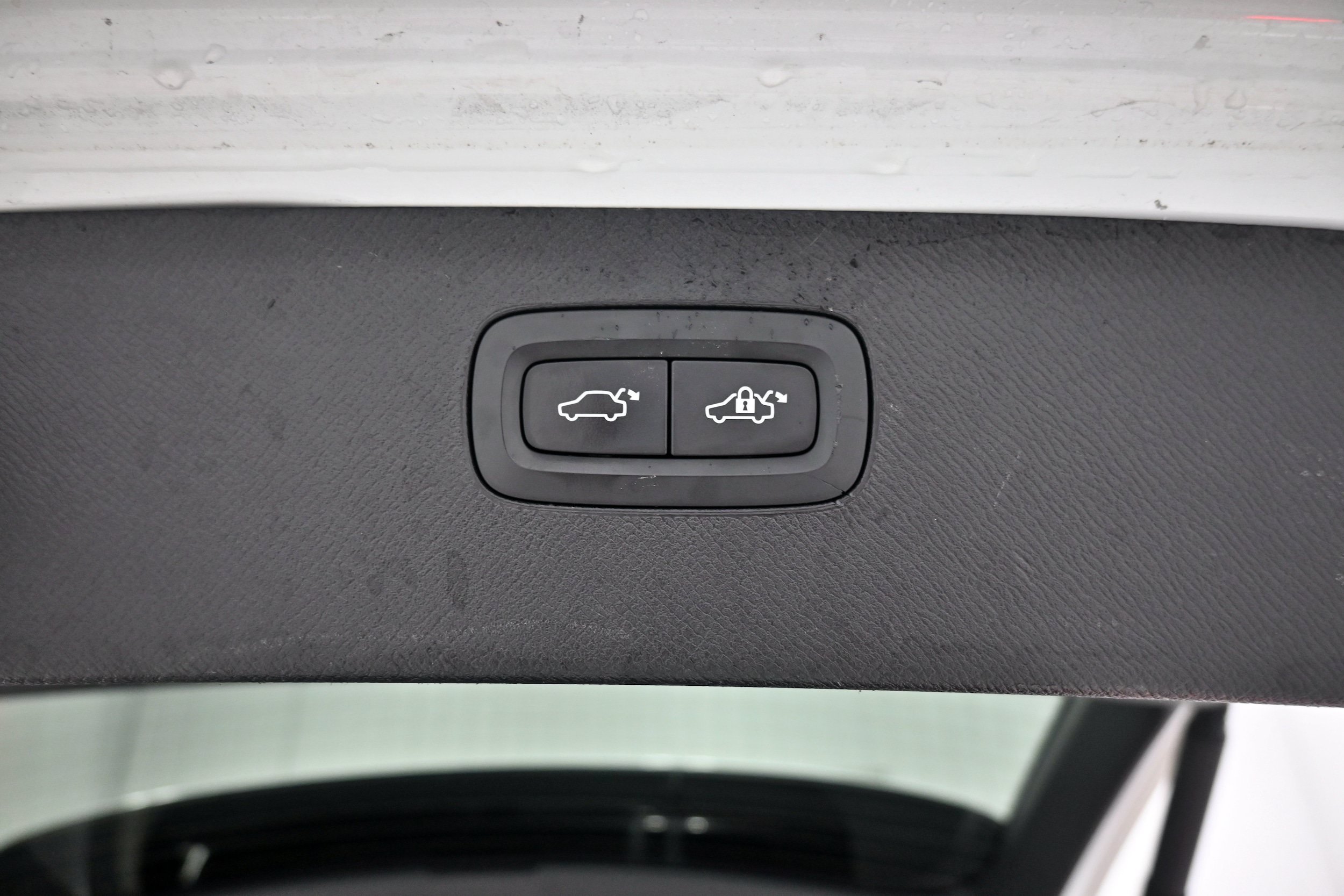 Used 2018 Volvo XC90 T5 Momentum AWD/4WD image 36