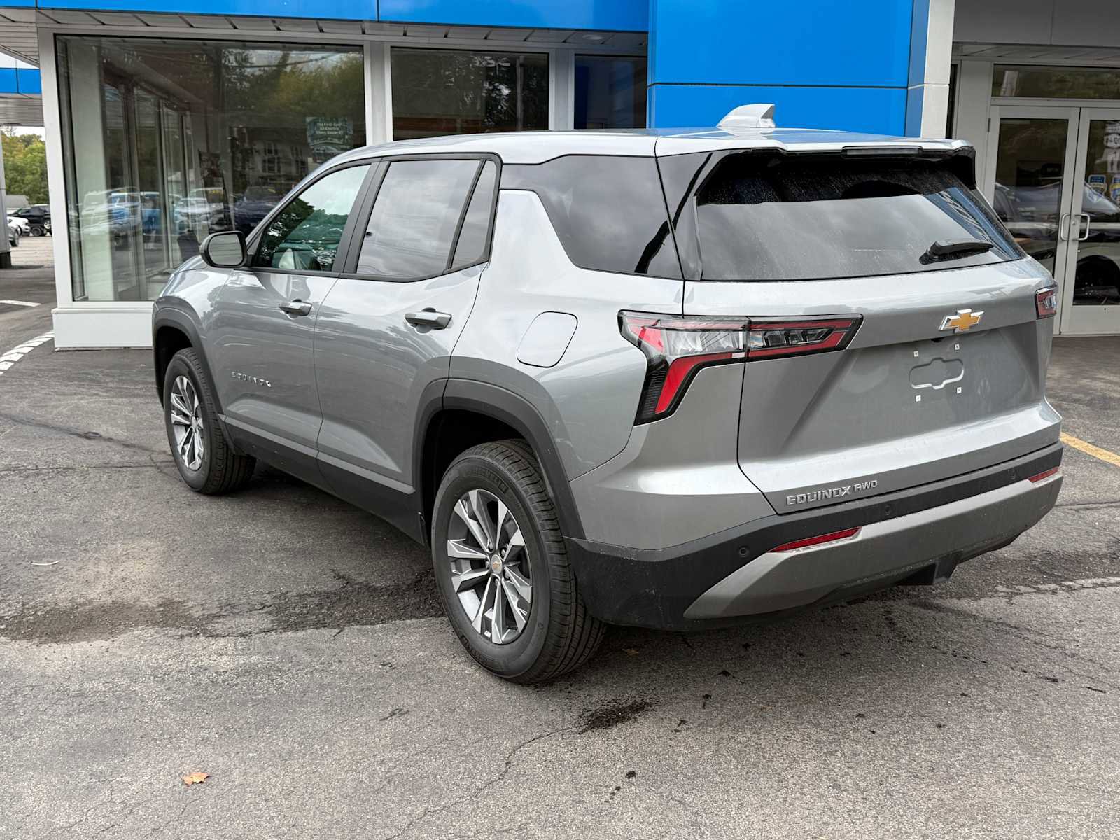 New 2026 Chevrolet Equinox LT w/ Convenience Package II image 7