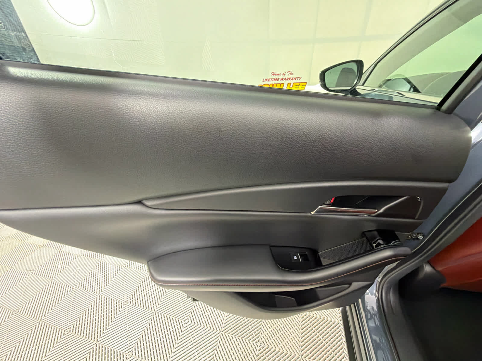 Used 2024 MAZDA CX-30 AWD 2.5 S w/ Preferred Package image 22